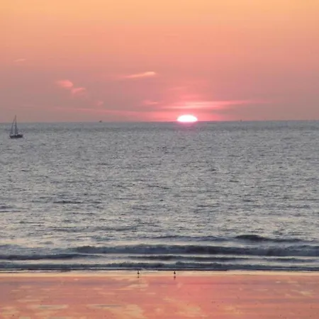 In Belgium With Sea View Διαμέρισμα